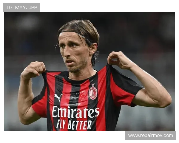 AC米兰中场运转稳定,控制力不足现象显现,阶段性影响球队攻防转换效率