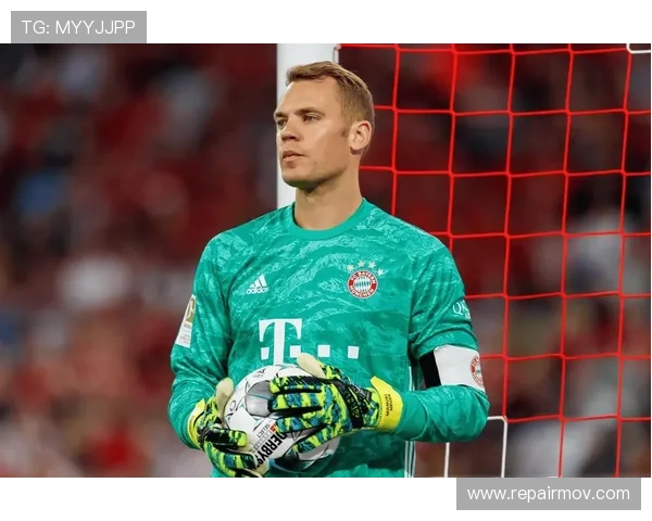 后场第一出球点：诺伊尔的脚下技术